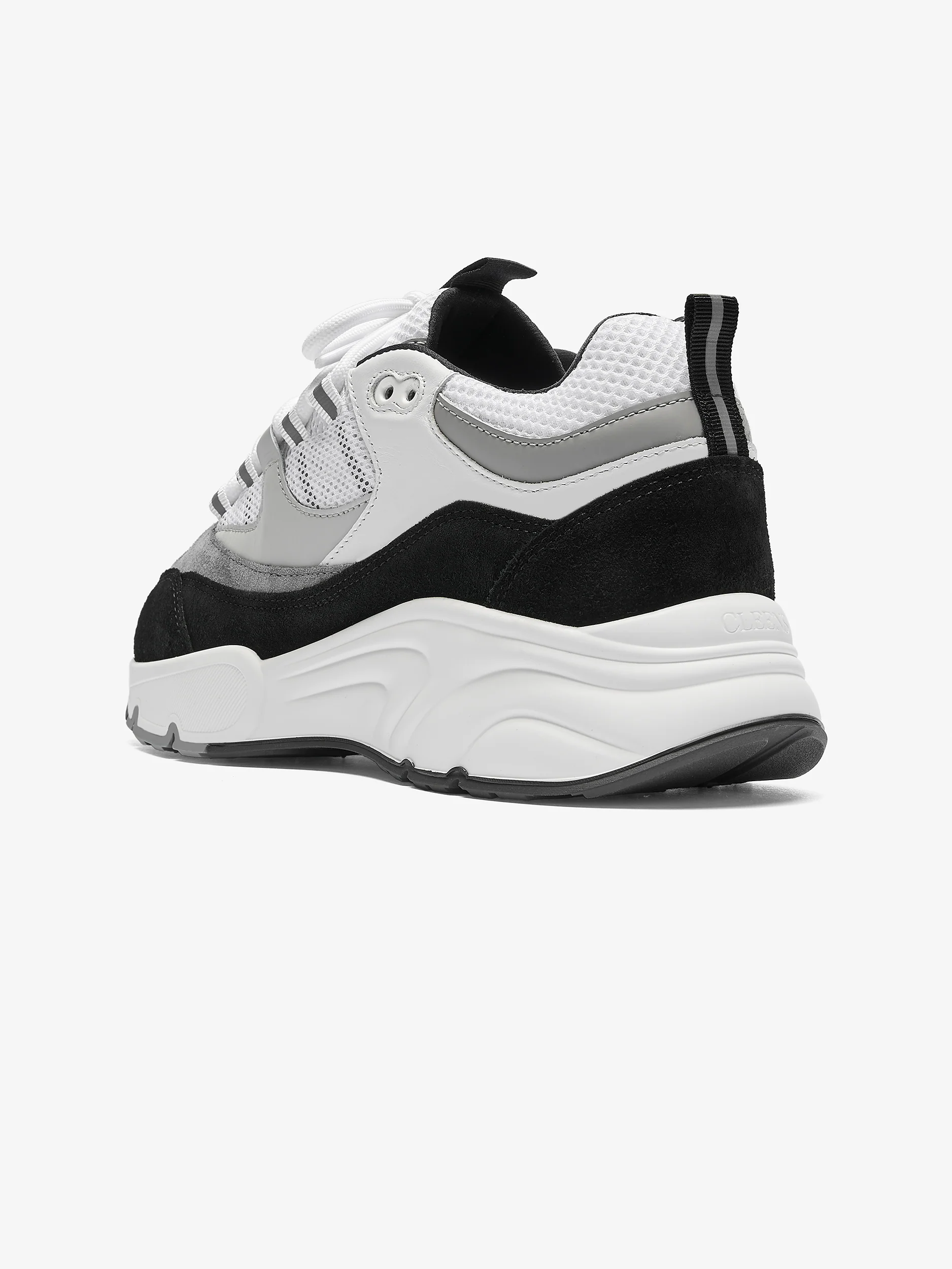 Aero Runner Monochrome - Image 3